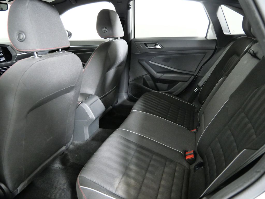 Thumbnail: 2019 Volkswagen Jetta - 28