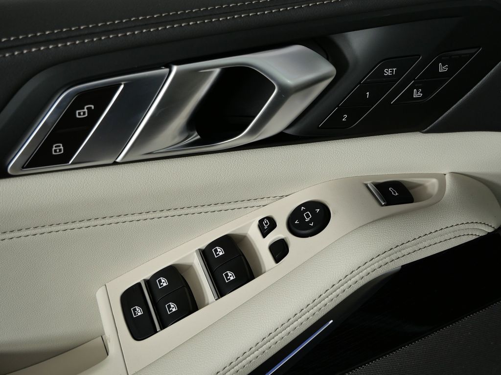 Thumbnail: 2026 BMW X5 - 37