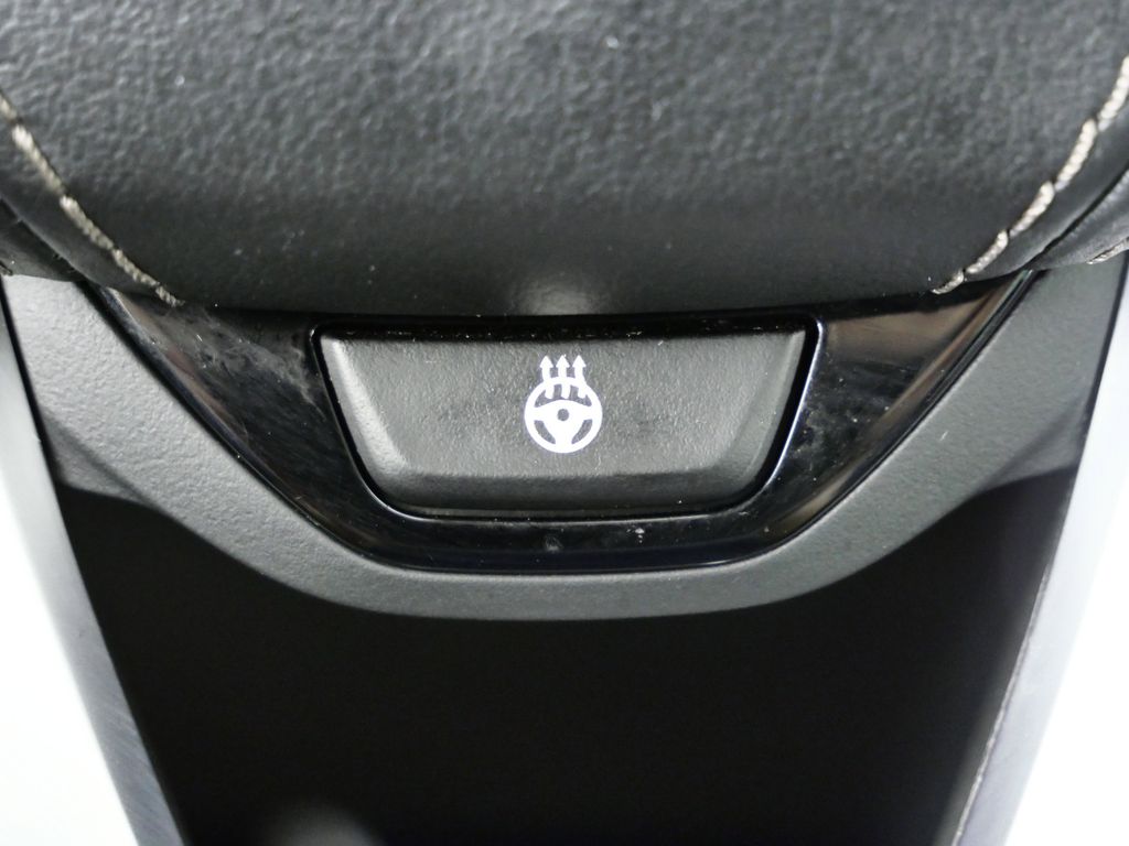 Thumbnail: 2022 BMW X5 - 43