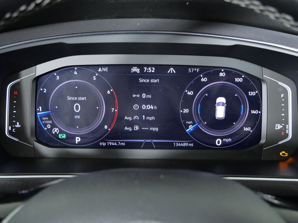 Thumbnail: 2021 Volkswagen Tiguan - 51