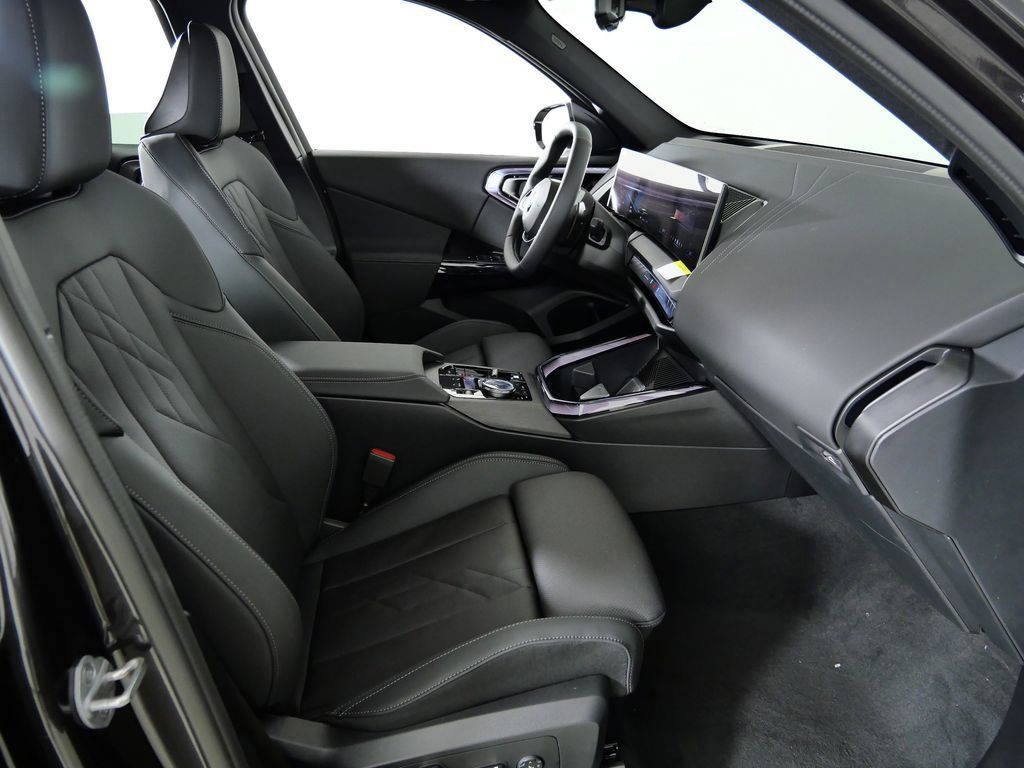 Thumbnail: 2026 BMW X3 - 21