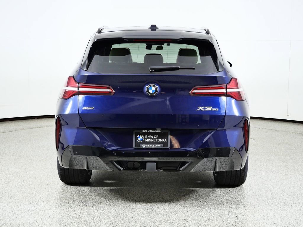 Thumbnail: 2026 BMW X3 - 11