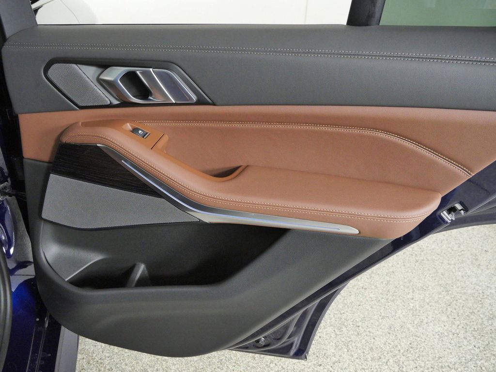 Thumbnail: 2026 BMW X5 - 25