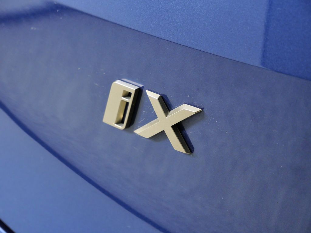 Thumbnail: 2023 BMW iX - 14