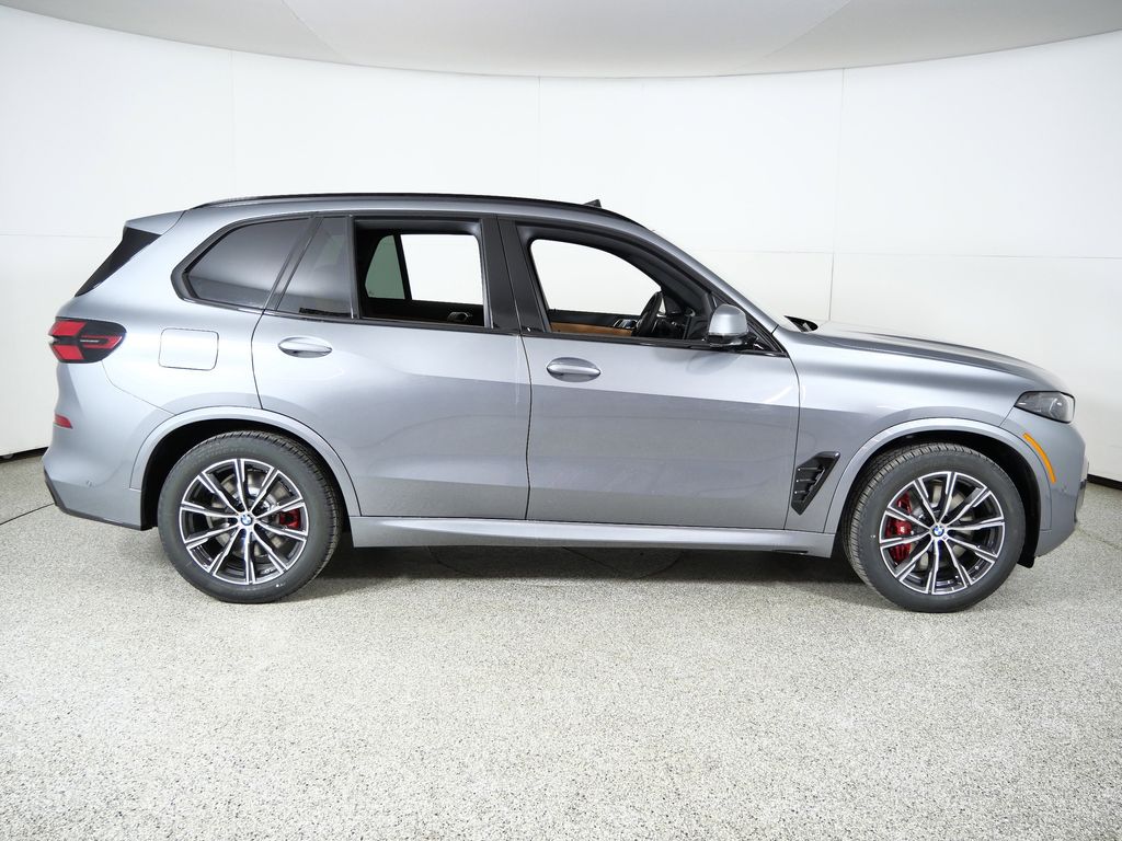 Thumbnail: 2026 BMW X5 - 8