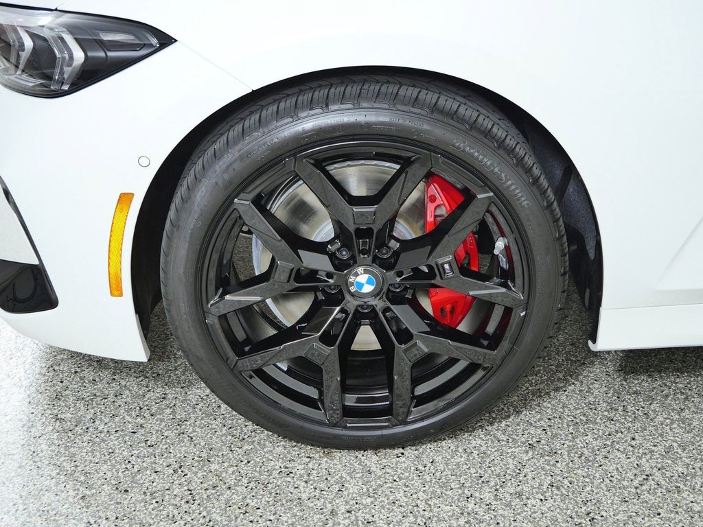 Thumbnail: 2026 BMW 3 Series - 17