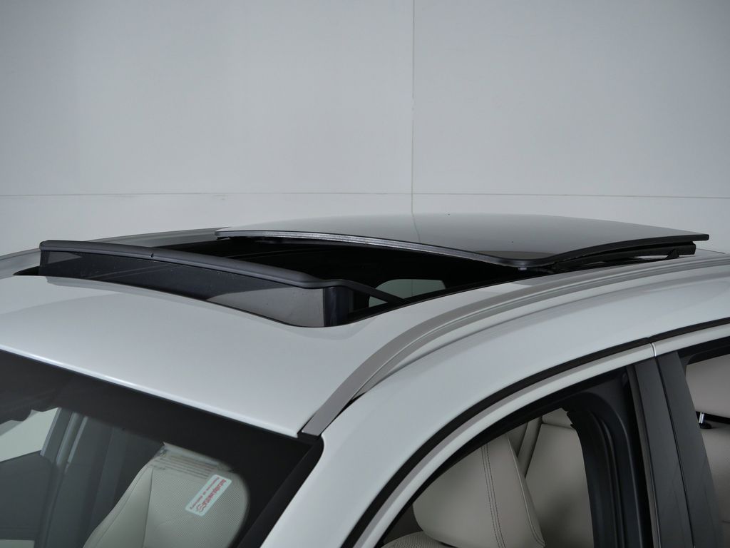 Thumbnail: 2025 BMW X1 - 22