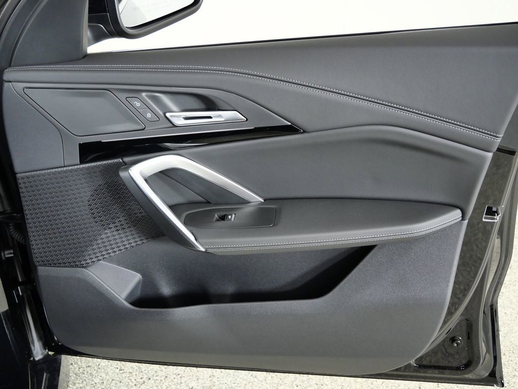 Thumbnail: 2026 BMW X1 - 21