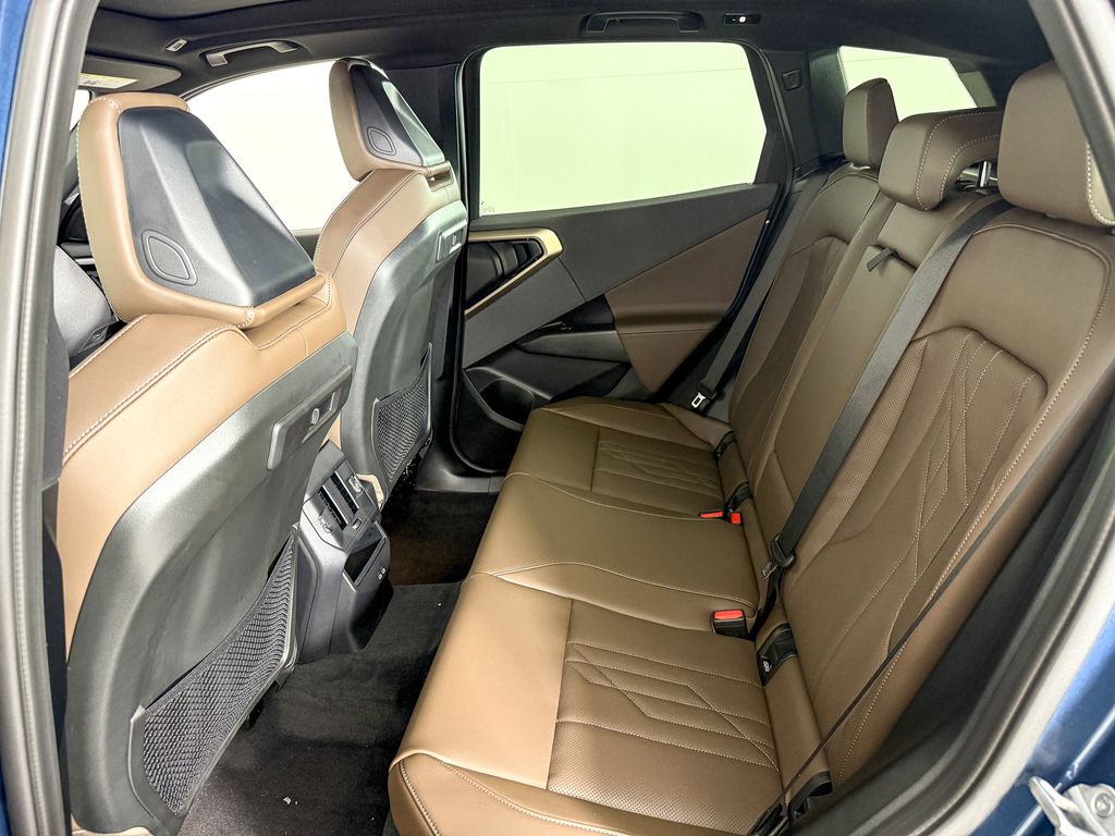 Thumbnail: 2025 BMW X3 - 29