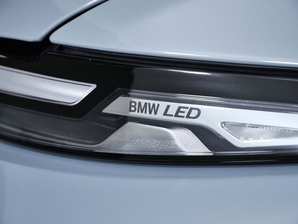 Thumbnail: 2025 BMW X7 - 5