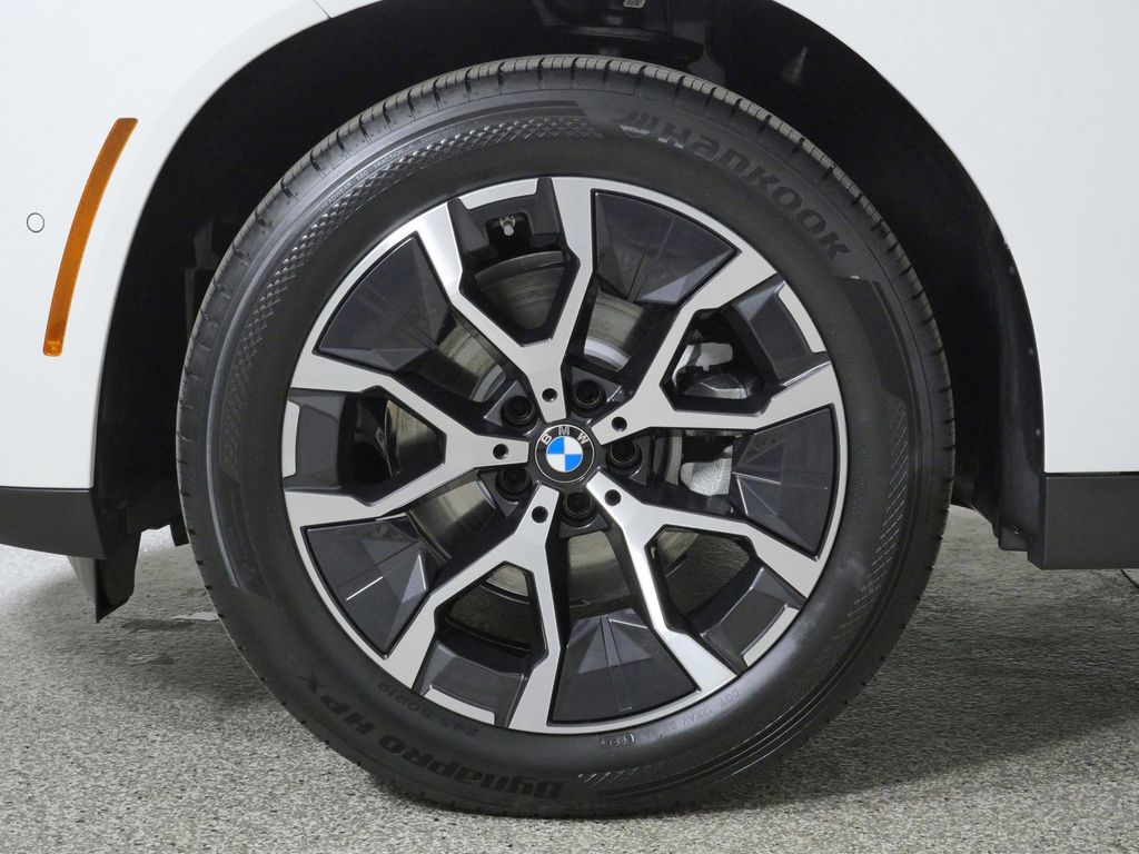 Thumbnail: 2026 BMW X3 - 17