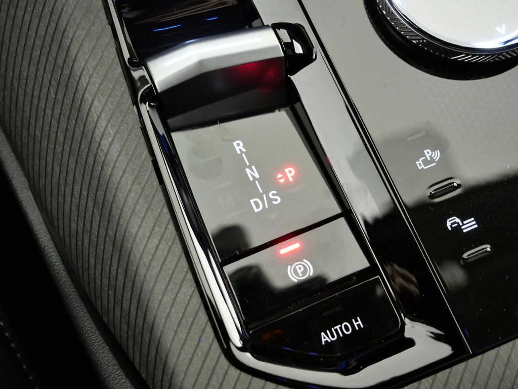 Thumbnail: 2026 BMW X3 - 47