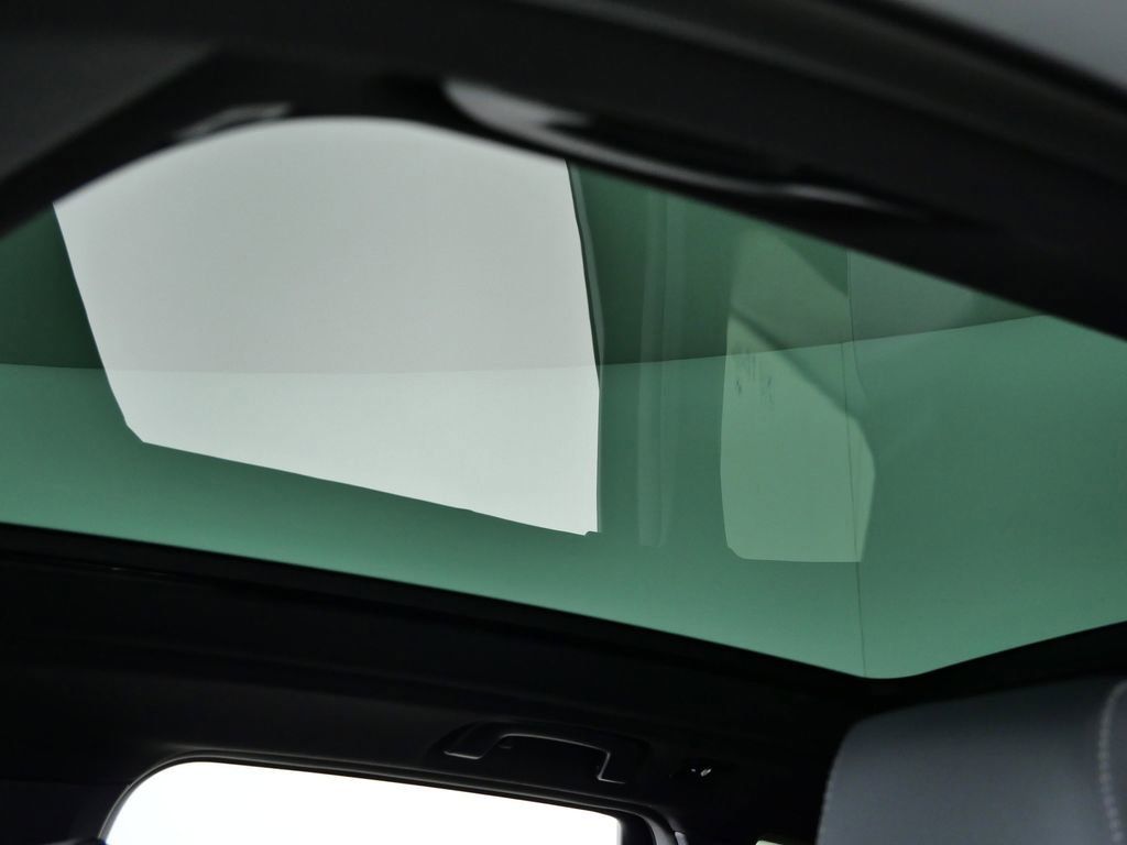 Thumbnail: 2026 BMW X3 - 21