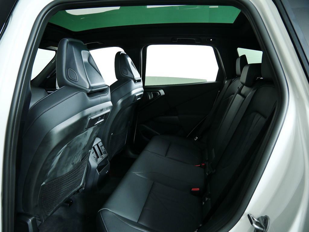 Thumbnail: 2026 BMW X3 - 28