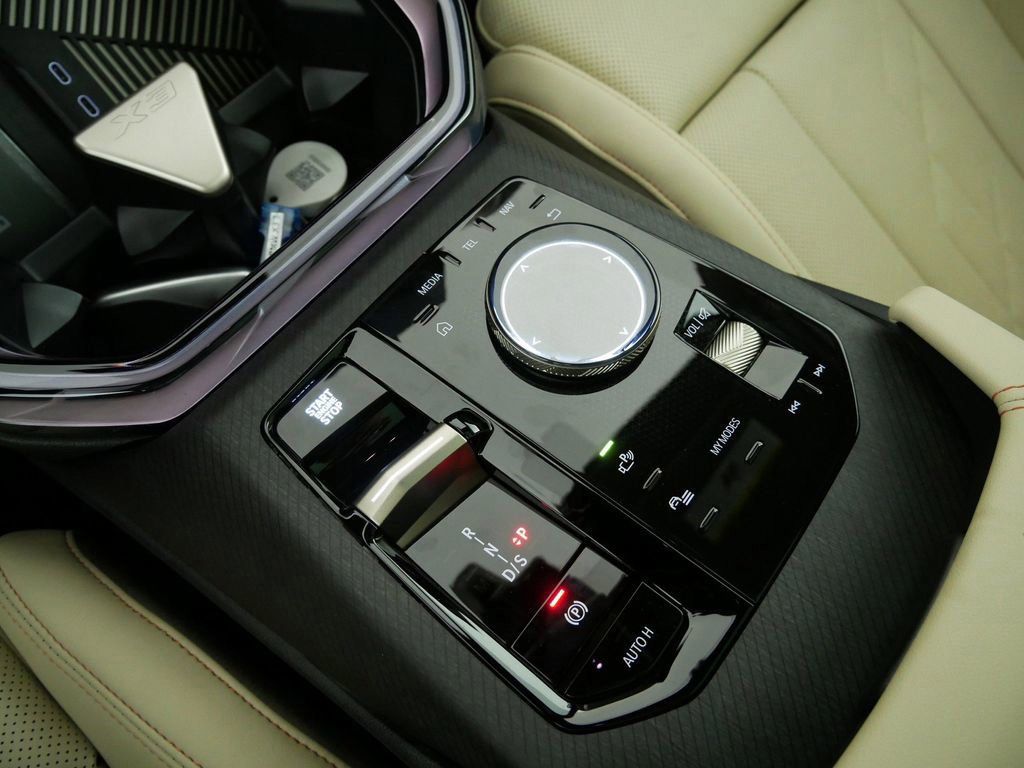 Thumbnail: 2025 BMW X3 - 48