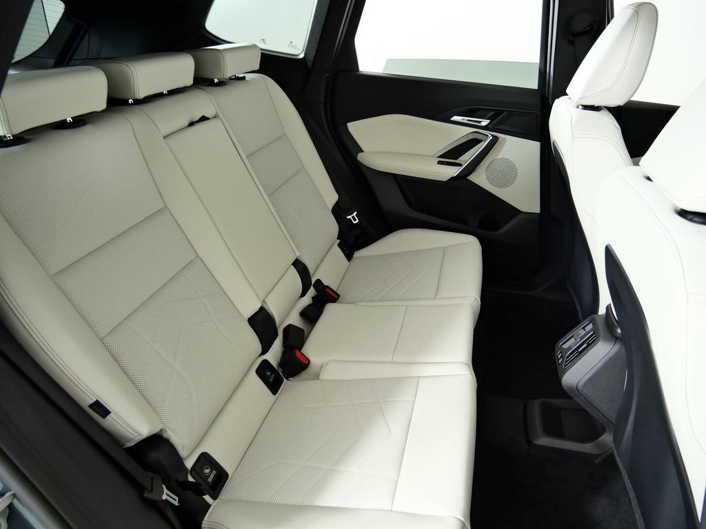 Thumbnail: 2026 BMW X1 - 27