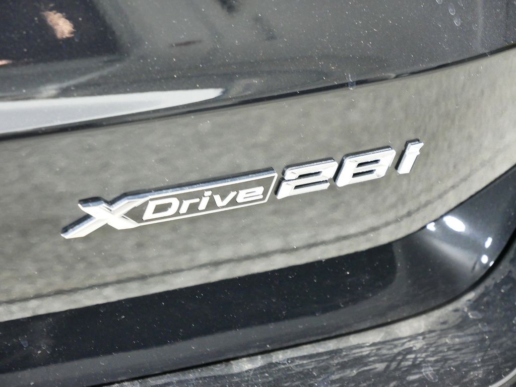 Thumbnail: 2025 BMW X1 - 11