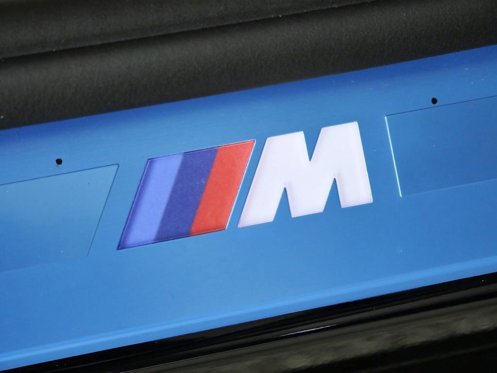 Thumbnail: 2026 BMW 8 Series - 24