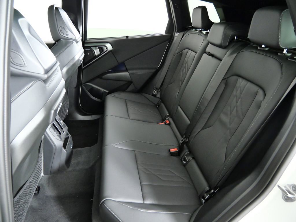 Thumbnail: 2026 BMW X3 - 34