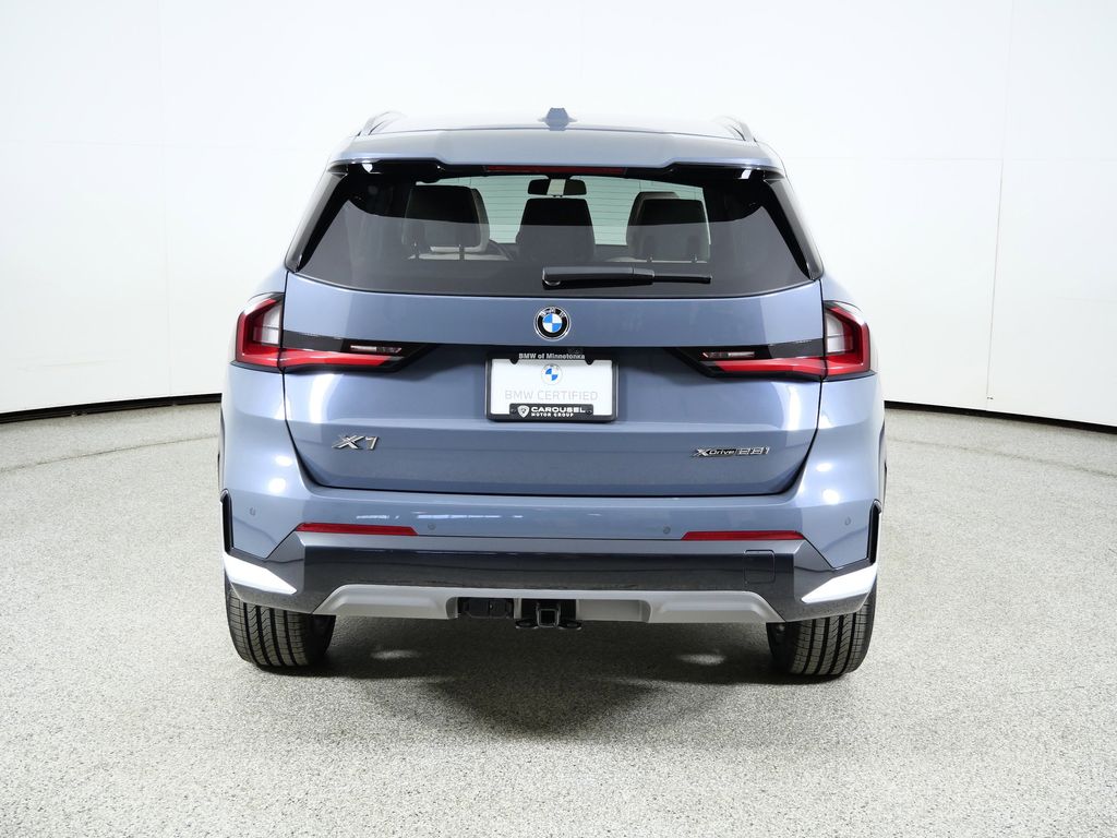 Thumbnail: 2024 BMW X1 - 12