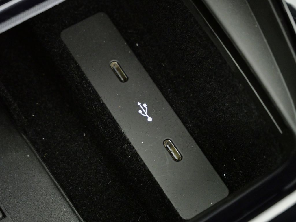 Thumbnail: 2024 Porsche Cayenne - 49