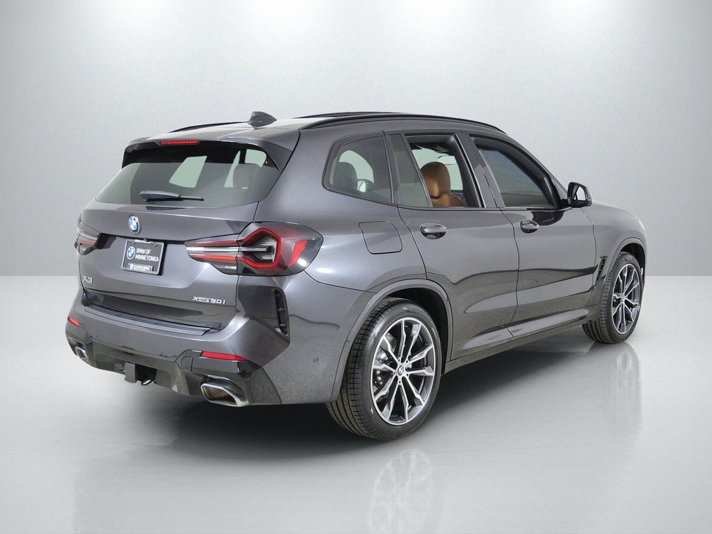 Thumbnail: 2023 BMW X3 - 11