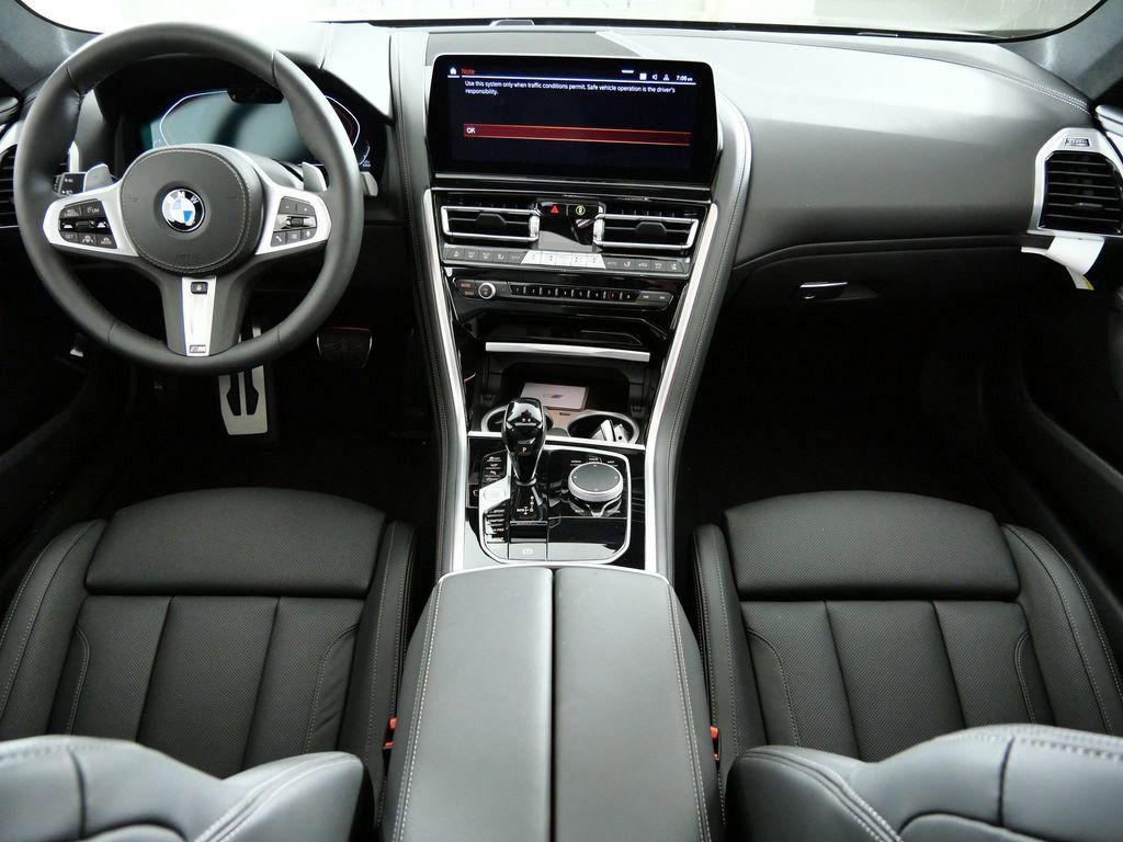 Thumbnail: 2026 BMW 8 Series - 6
