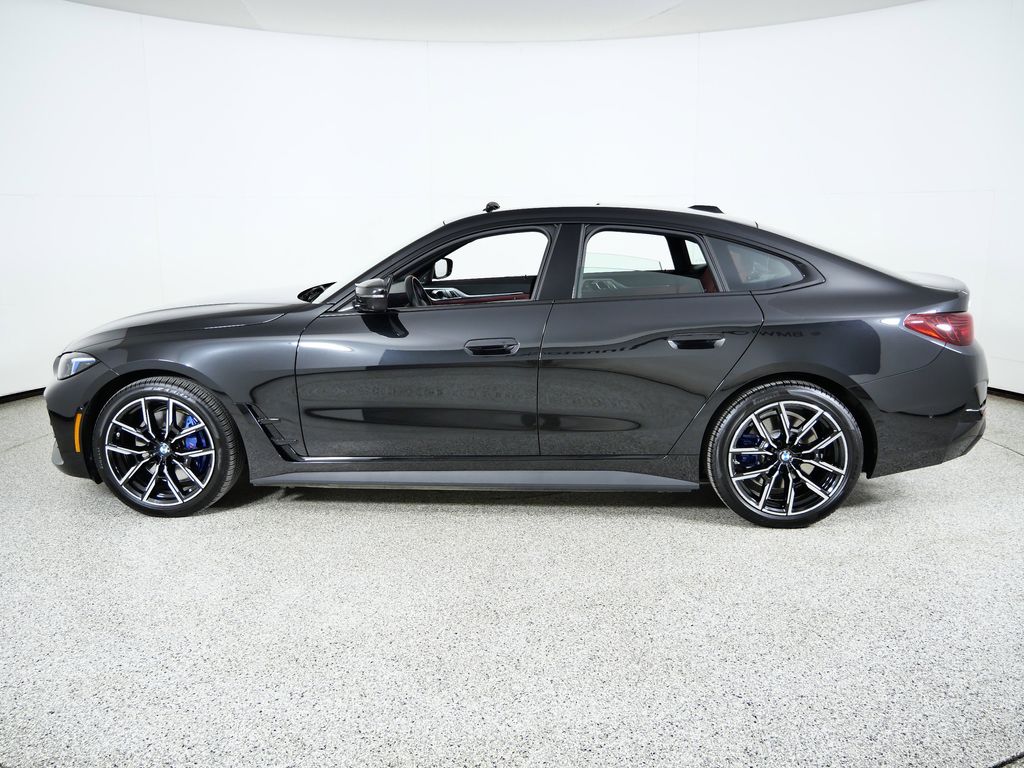 Thumbnail: 2025 BMW i4 - 18