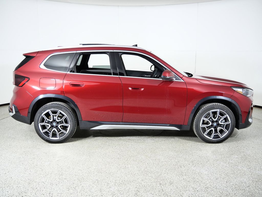 Thumbnail: 2026 BMW X1 - 8