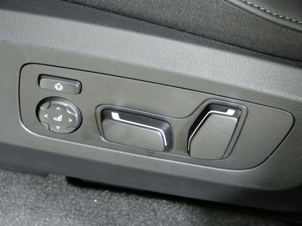 Thumbnail: 2026 BMW X3 - 39