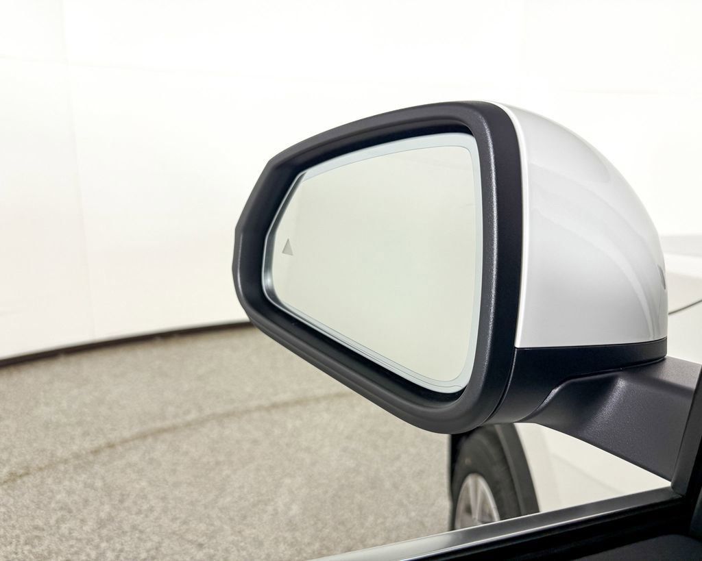 Thumbnail: 2025 BMW X1 - 38