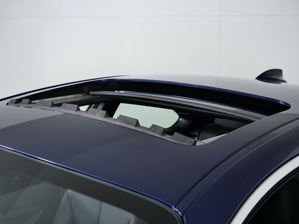 Thumbnail: 2019 BMW 2 Series - 19