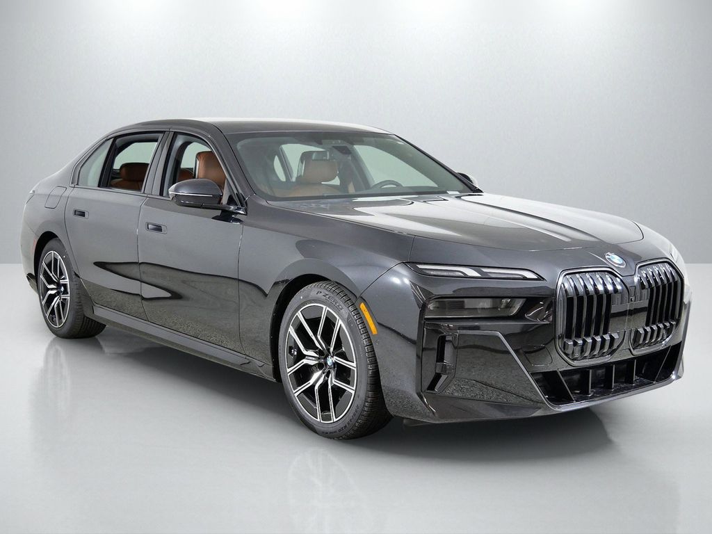 Thumbnail: 2026 BMW 7 Series - 7