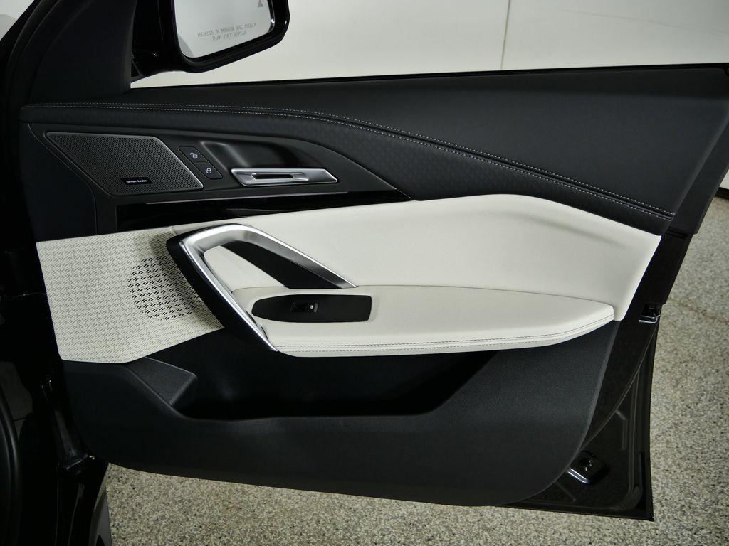 Thumbnail: 2026 BMW X2 - 20