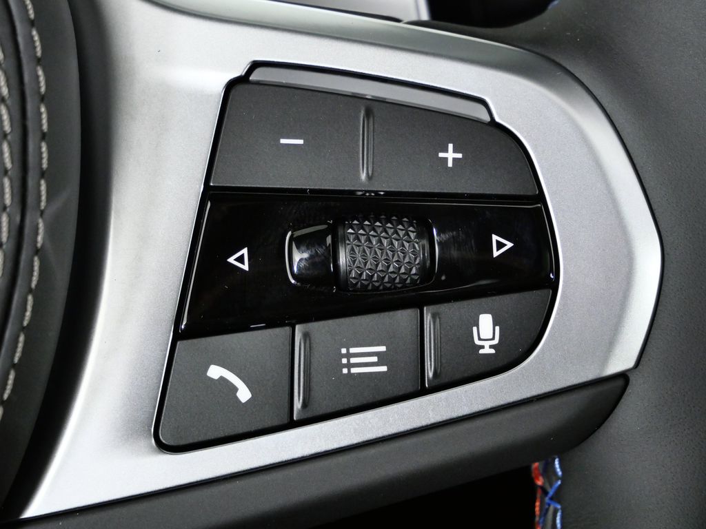 Thumbnail: 2026 BMW X5 - 42