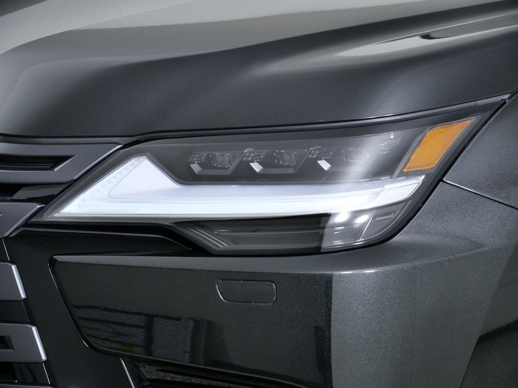 Thumbnail: 2025 Lexus LX - 4