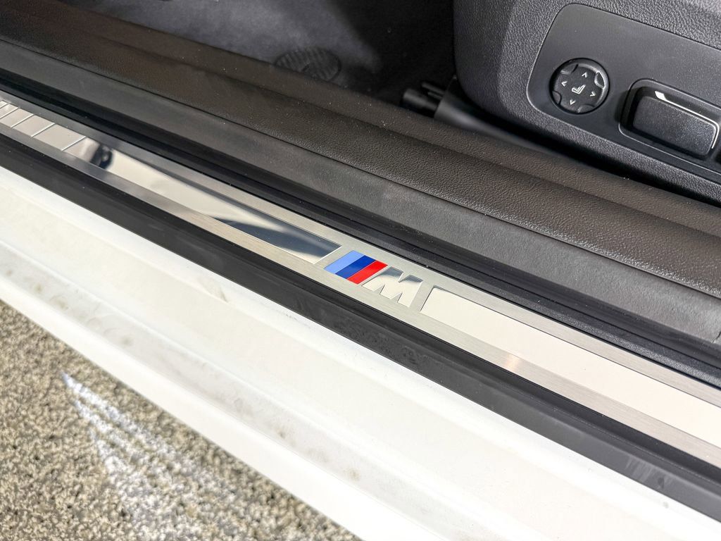 Thumbnail: 2026 BMW 4 Series - 36