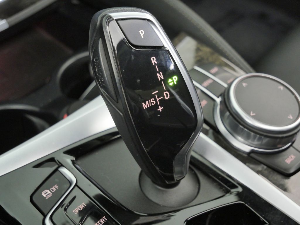 Thumbnail: 2019 BMW 5 Series - 48