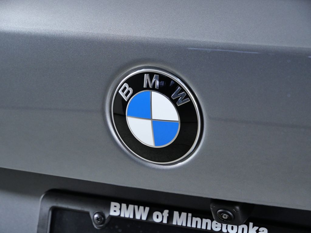 Thumbnail: 2026 BMW X5 - 11