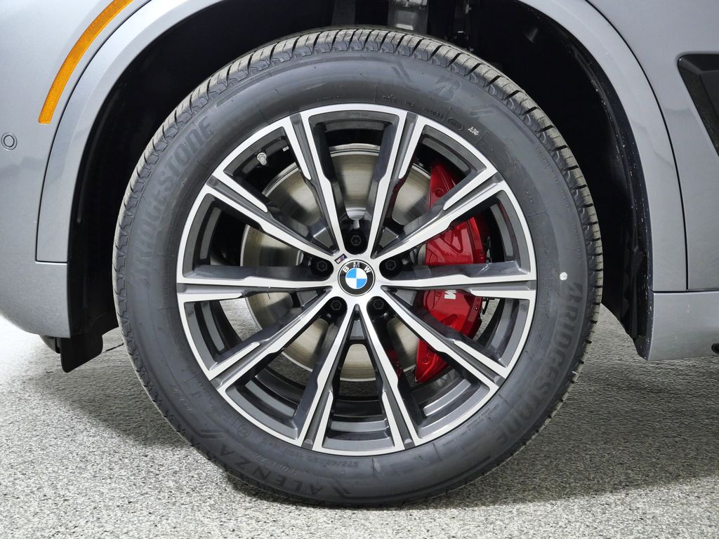 Thumbnail: 2026 BMW X5 - 17