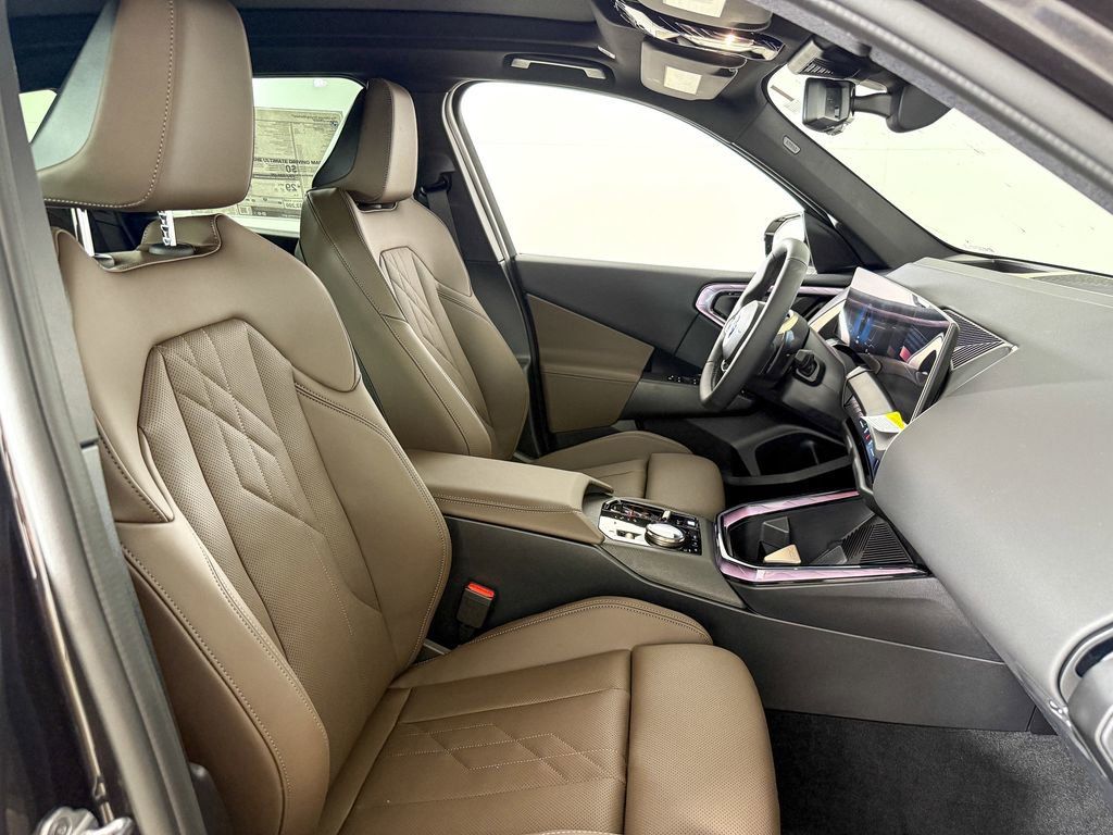 Thumbnail: 2025 BMW X3 - 21