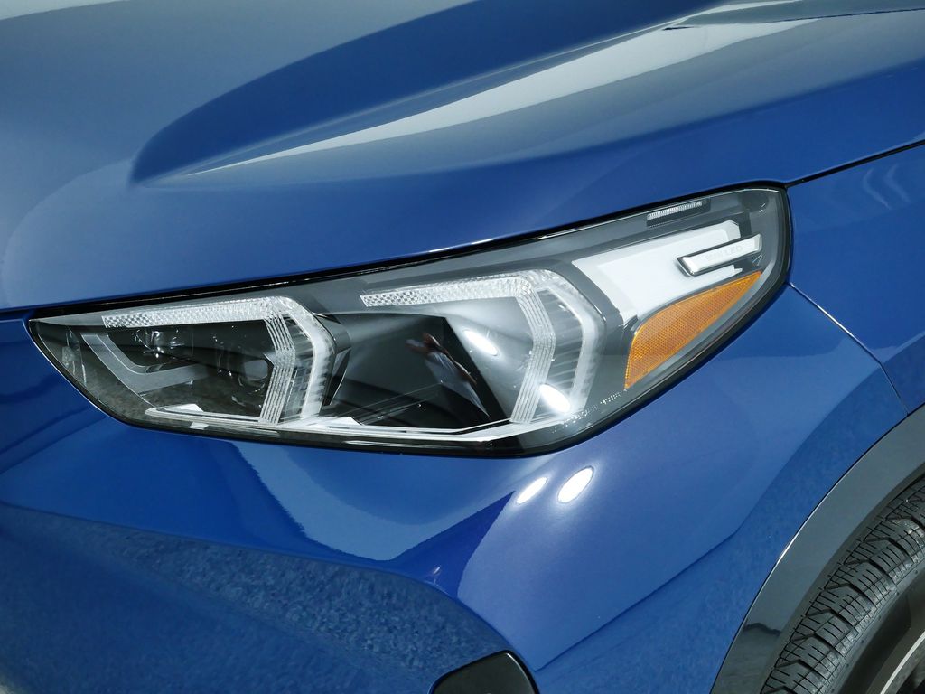 Thumbnail: 2026 BMW X1 - 16