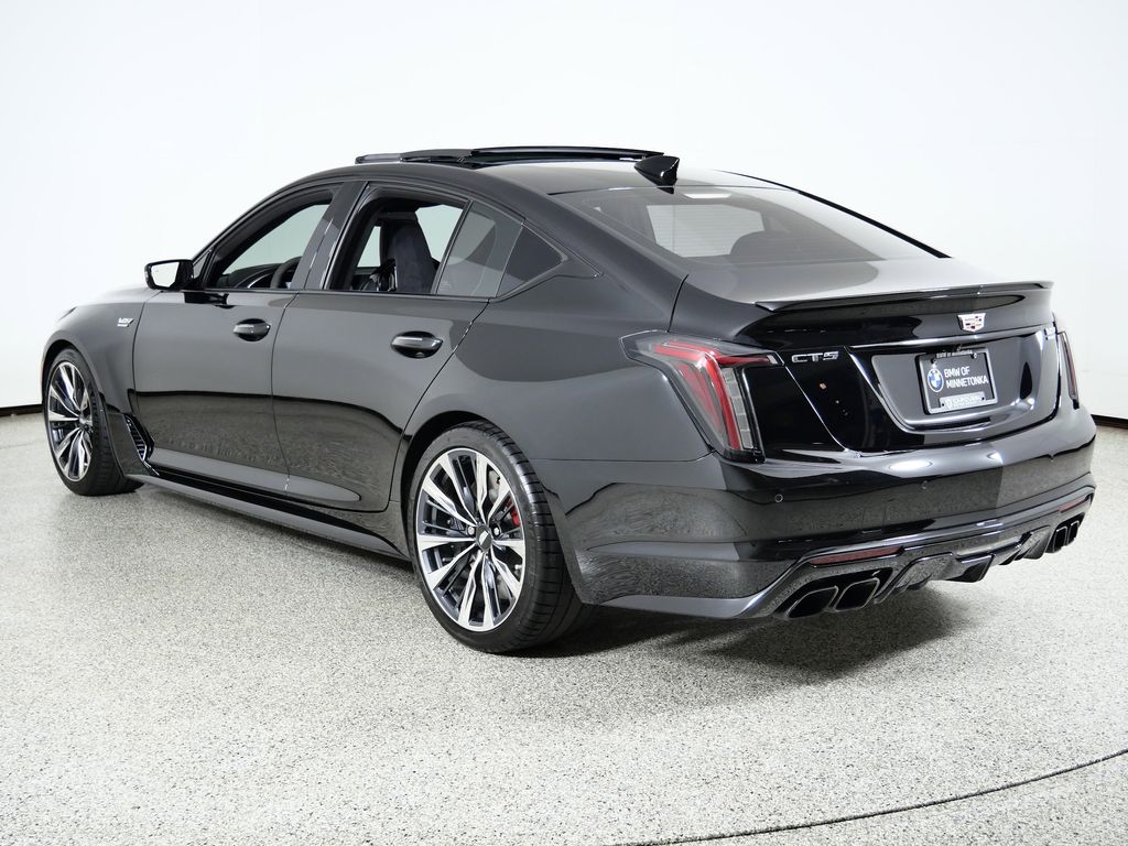 Thumbnail: 2024 Cadillac CT5 - 15