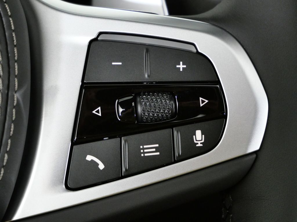 Thumbnail: 2026 BMW X6 - 42