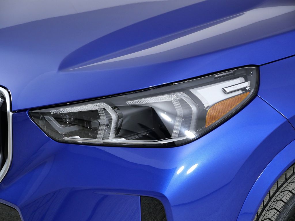 Thumbnail: 2026 BMW X1 - 3