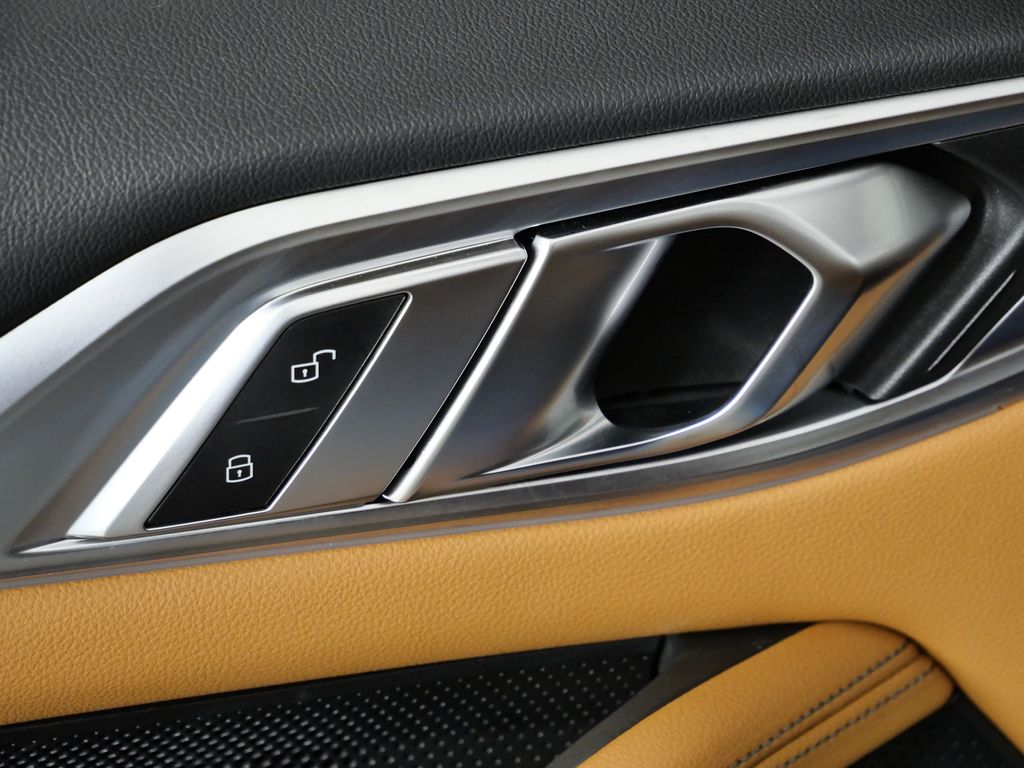 Thumbnail: 2025 BMW 4 Series - 38