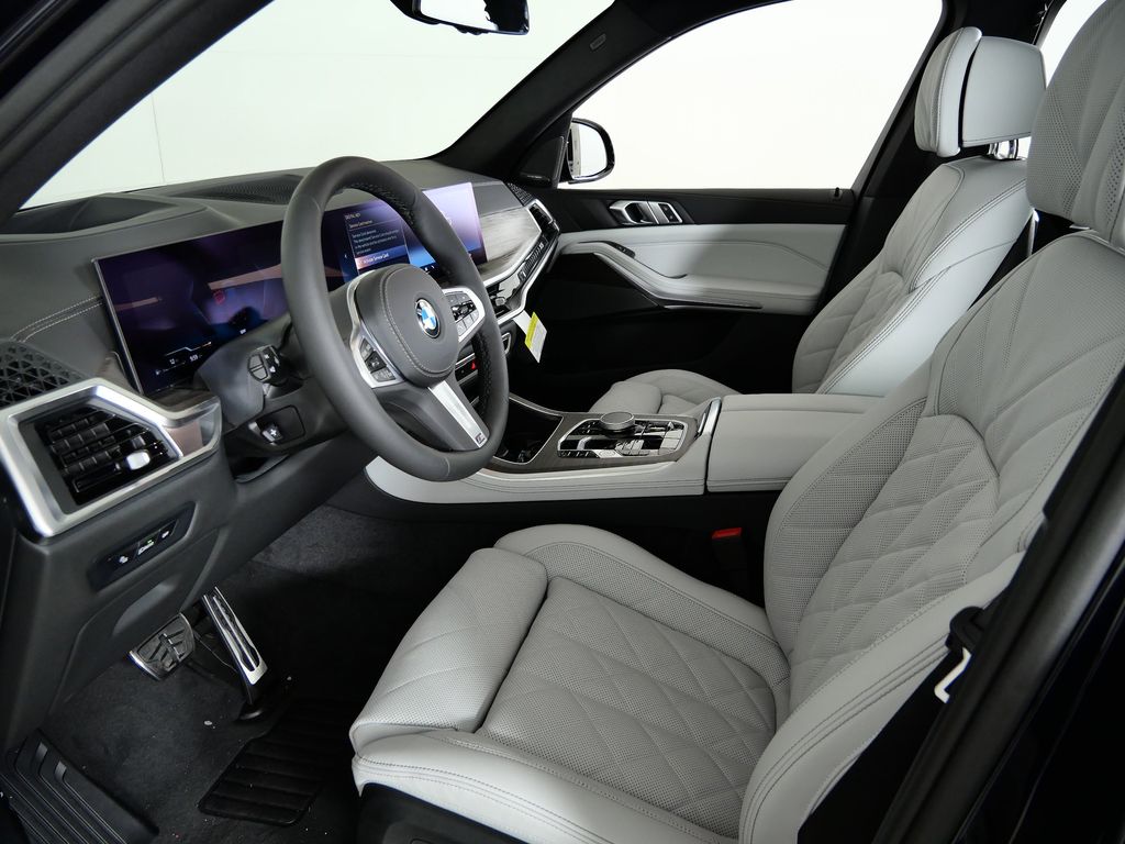 Thumbnail: 2026 BMW X5 - 35