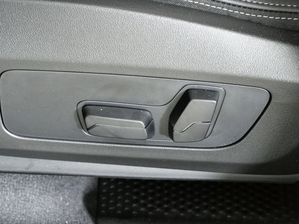 Thumbnail: 2026 BMW X1 - 37