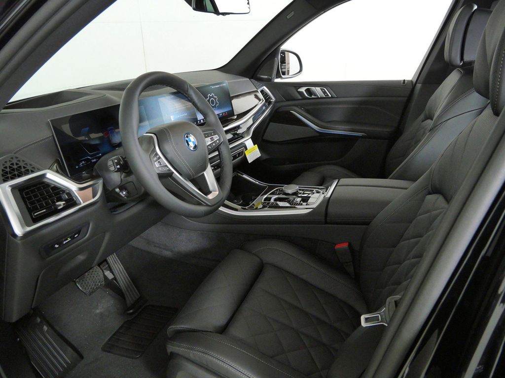 Thumbnail: 2026 BMW X5 - 35