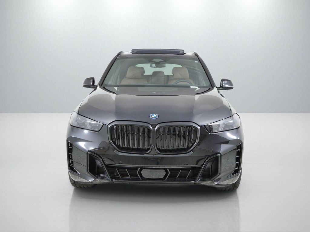Thumbnail: 2026 BMW X5 - 2